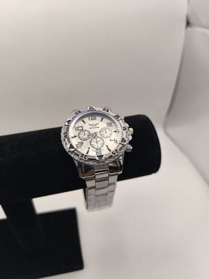 Men's watch new