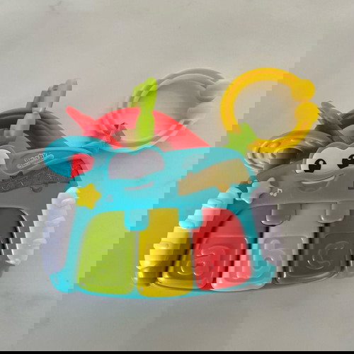 Baby Clementoni κουδουνίστρα πιανάκι σαν καινούργιο