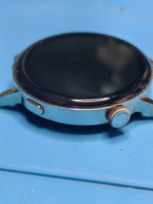 Huawei GT3 Elegant 42mm screen like new, gold color