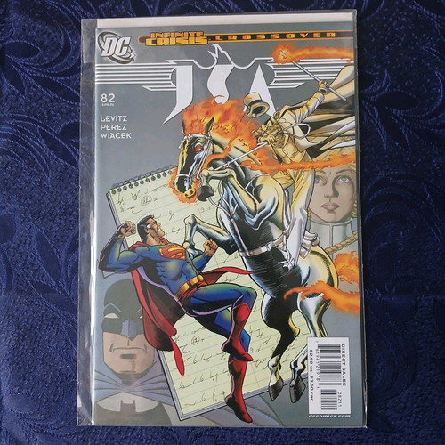 JSA #82 comic like new, Infinite Crisis tie-in