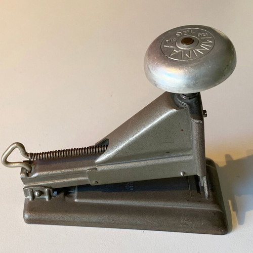 Minimax 126 metal stapler used, heavy and sturdy office equipment