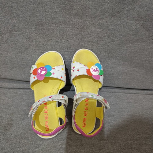 Πέδιλα Agatha Ruiz de la Prada νούμερο 32 σαν καινούργιο, πολύχρωμα