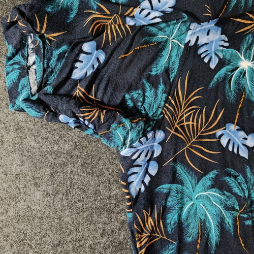 Men's Hawaiian shirt WOOF Republic used, size L