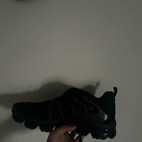 Nike Vapor Max sneakers size 45 like new, black and purple