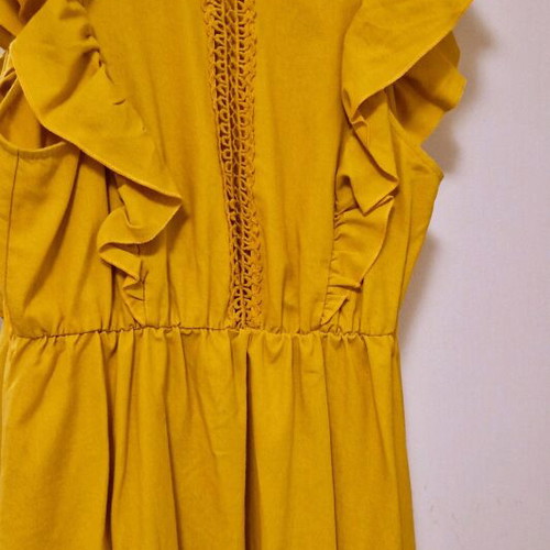 Shein vintage dress with ruffles on sleeves, like new, size M, yellow