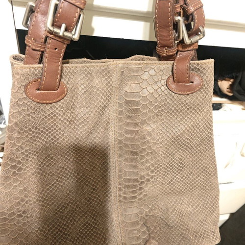 Leather handbag large with snake print and adjustable strap brown new