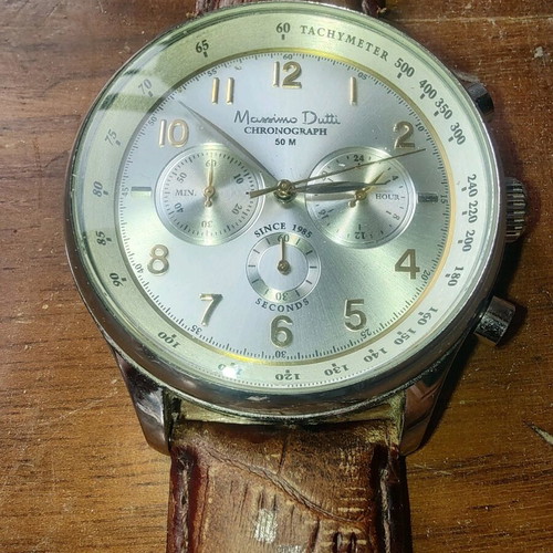 Two branded wristwatches like new