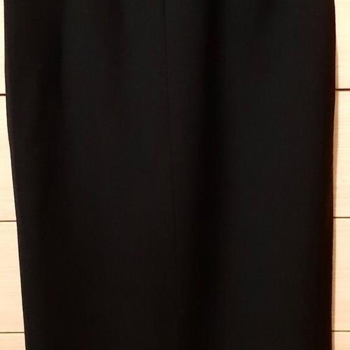 Zara skirt Large 100% wool black new, cool wool, long slim fit