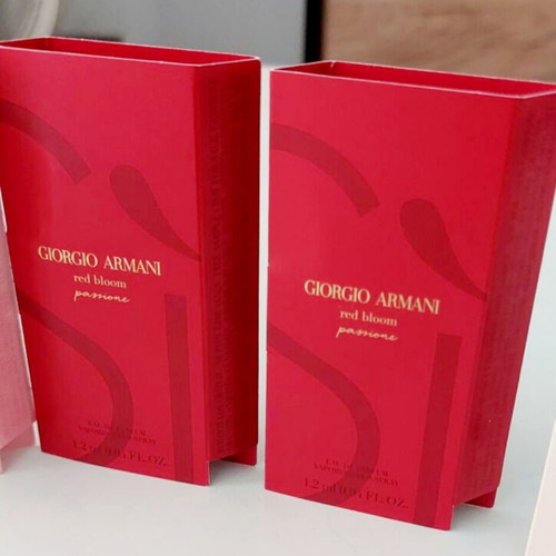 Giorgio Armani Premium Perfume Sample Collection 4 Pieces new