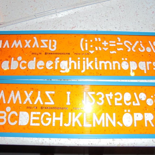 Standardgraph English Letter Stencil new, 2 pieces