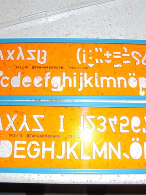 Standardgraph English Letter Stencil new, 2 pieces
