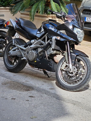 Aprilia Shiver GT 750 2011 σαν καινούργιο, μαύρο