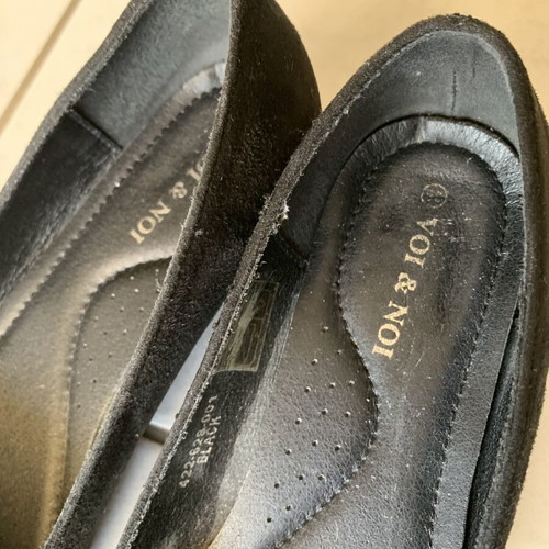 VOI&NOI black pumps size 38 with brown tortoiseshell chain, 3.5cm heel