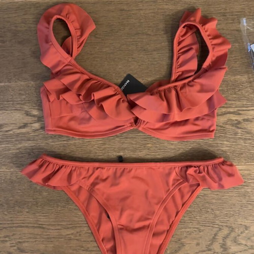 Mango swimsuit Small new, red