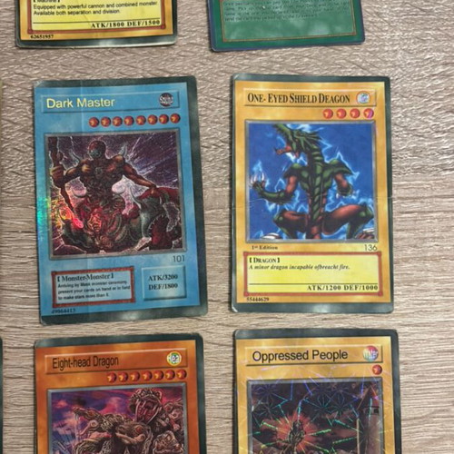 Yugioh cards used, pack of 18 glossy vintage collection
