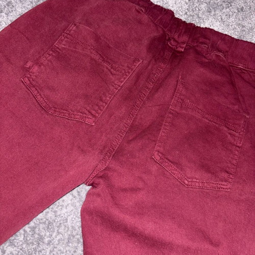 Women's burgundy denim pants medium like new