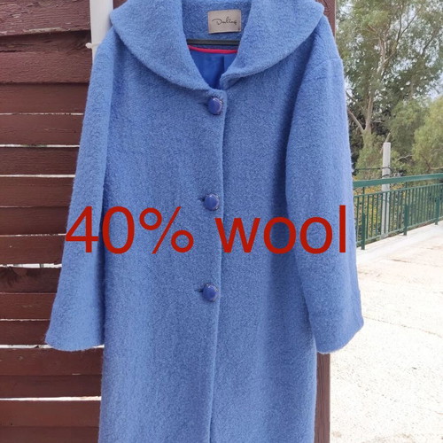 Darling vintage blue wool coat used, size Small