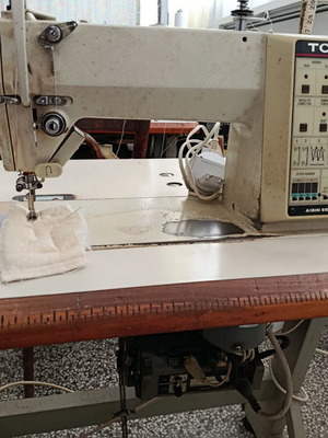 Toyota AD1013-F8 Aisin Seiki βιομηχανική ραπτομηχανή με ηλεκτρονικό πίνακα ελέγχου