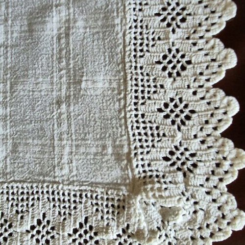 Linen square with handmade crochet lace new, beige 90x90cm