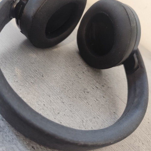 PS4 Gold Wireless Headset used with 7.1 Virtual Surround Sound