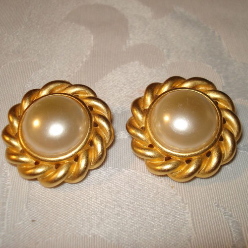 Earrings with clips vintage like new 3.2cm
