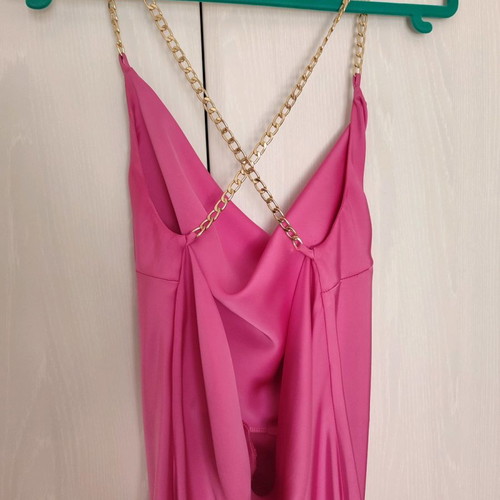 Women's satin dress like new, size M