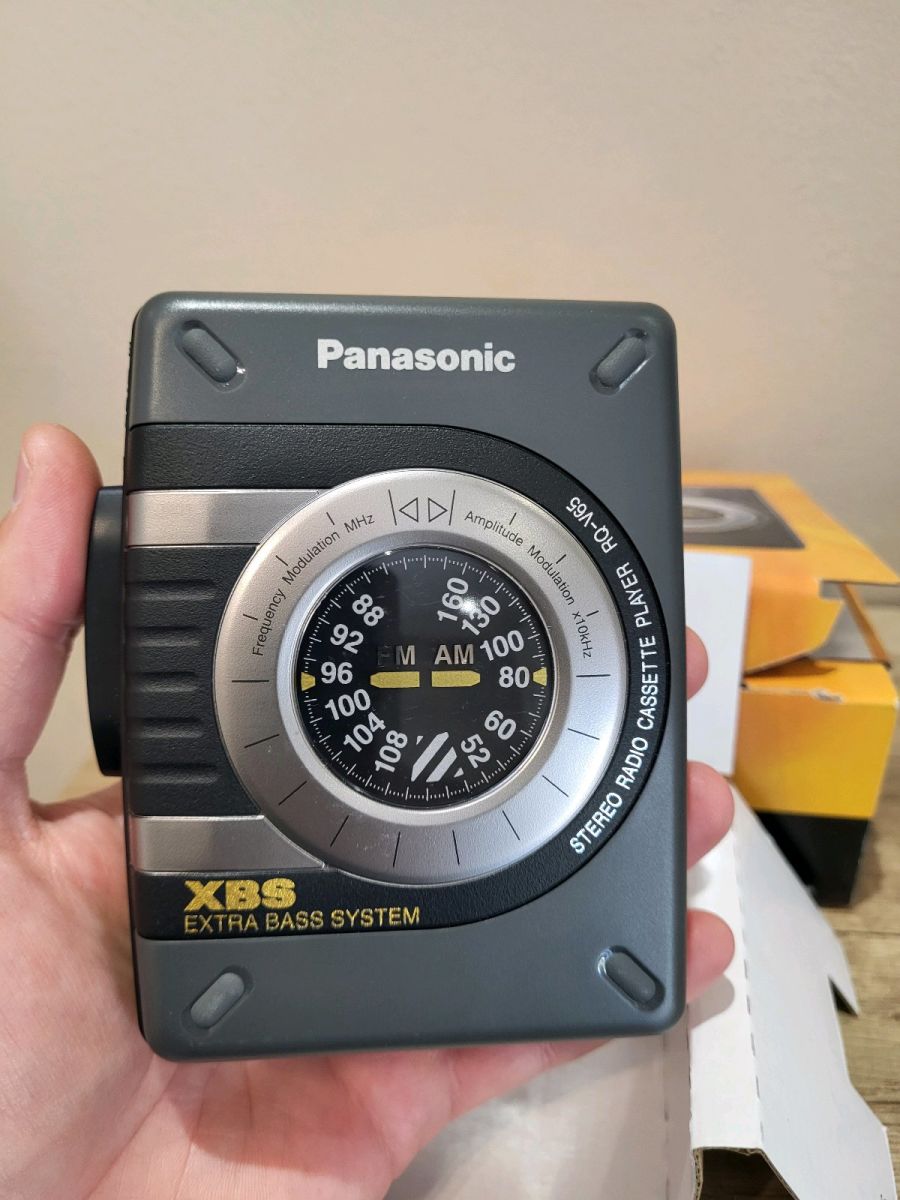 Panasonic RQ-V65 Walkman new, radio only… - € 55,00 - Vendora.cy