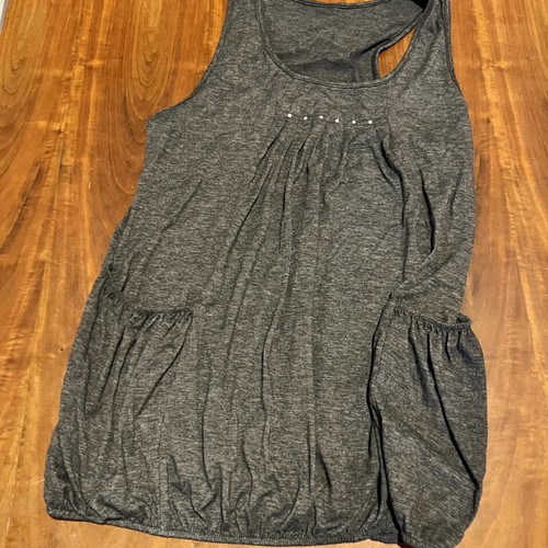 Belly Hide Blouse gray size M new