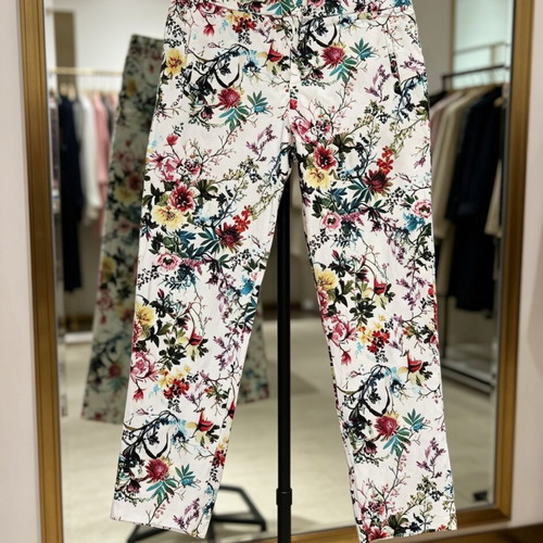 Floral crop summer pants Stradivarius like new, size L