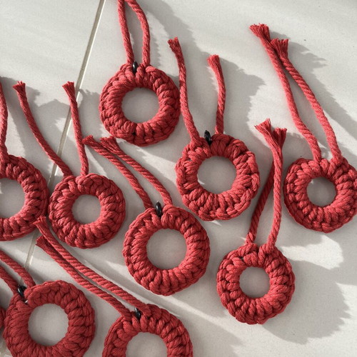 Macrame Christmas ornaments pack of 10, burgundy, like new