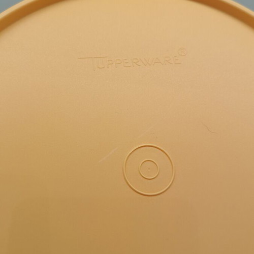 Tupperware jelly and rice mold, new
