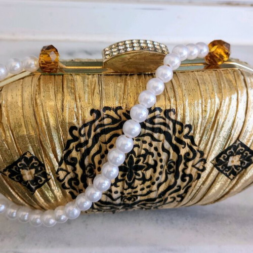 Clutch handbag refurbished, gold color