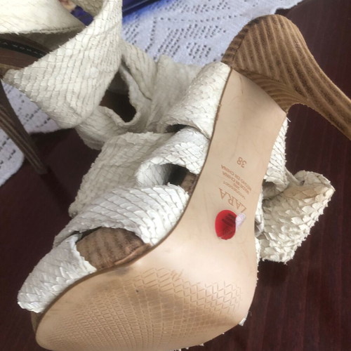 Zara leather sandals like new, white, snake skin effect, size 38