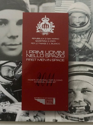 San Marino 2011 coin set and silver commemorative First Men in Space new