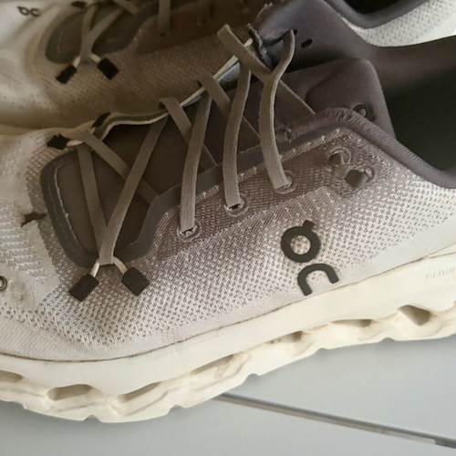 On Cloudsurfer Athletic Shoes like new, size 41