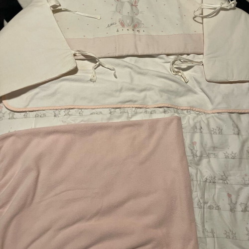 Crib bumper set, thin fleece blanket and fleece cover like new, pink with bunny