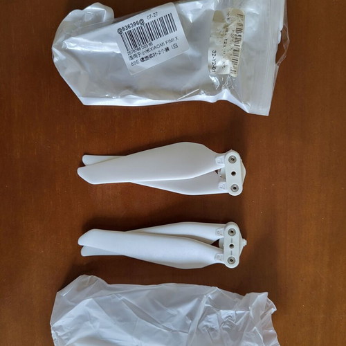 Fimi X8 SE 2020 drone used with bag, 3 batteries and car charger