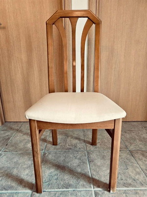 Wooden dining chairs with beige seat, like new, set of 6