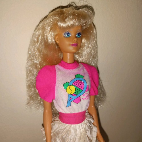 Sindy Tennis Star 1992 used authentic doll with dress