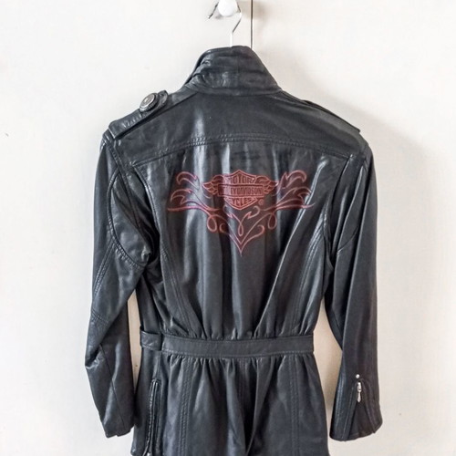 Harley Davidson women's leather jacket XS used