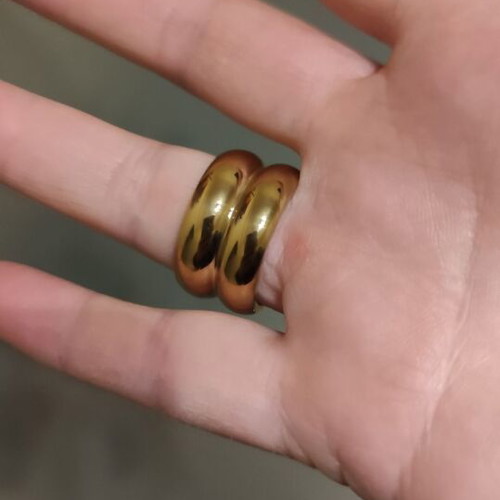 Gold ring stainless steel new, size 9
