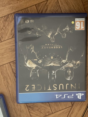 Injustice 2 PS4 game like new