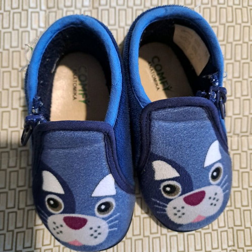 comfy slippers