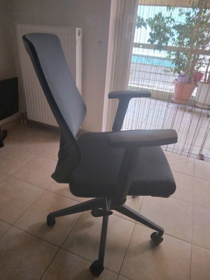 Office chair used