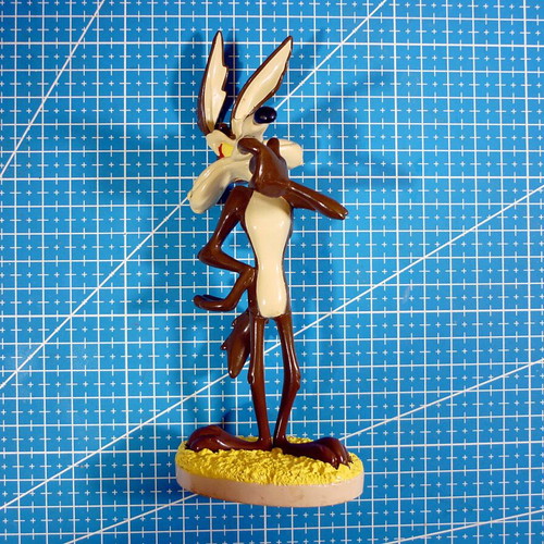 Wile E. Coyote Figure - Looney Tunes (DeAGOSTINI)