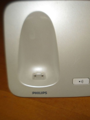 Βάση ασύρματου τηλεφώνου Philips σαν καινούργιο, άσπρη