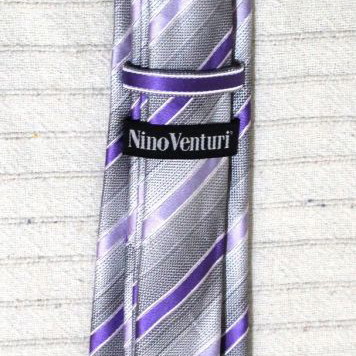 Nino Venturi Italian tie used, colorful