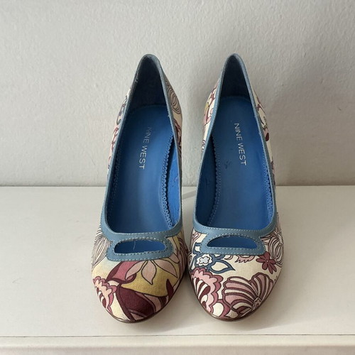 Nine West colorful pumps size 36 like new, 10 cm heel