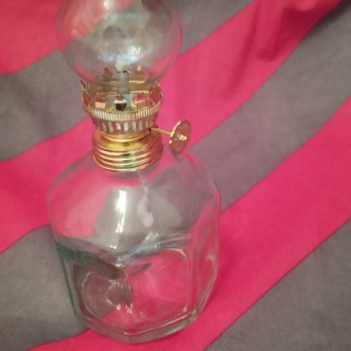 Lamp like new, ideal for power outages