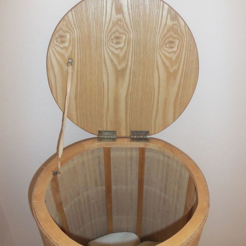 Wooden and Bamboo Laundry Basket with Lid used, 40 cm diameter, 52 cm height